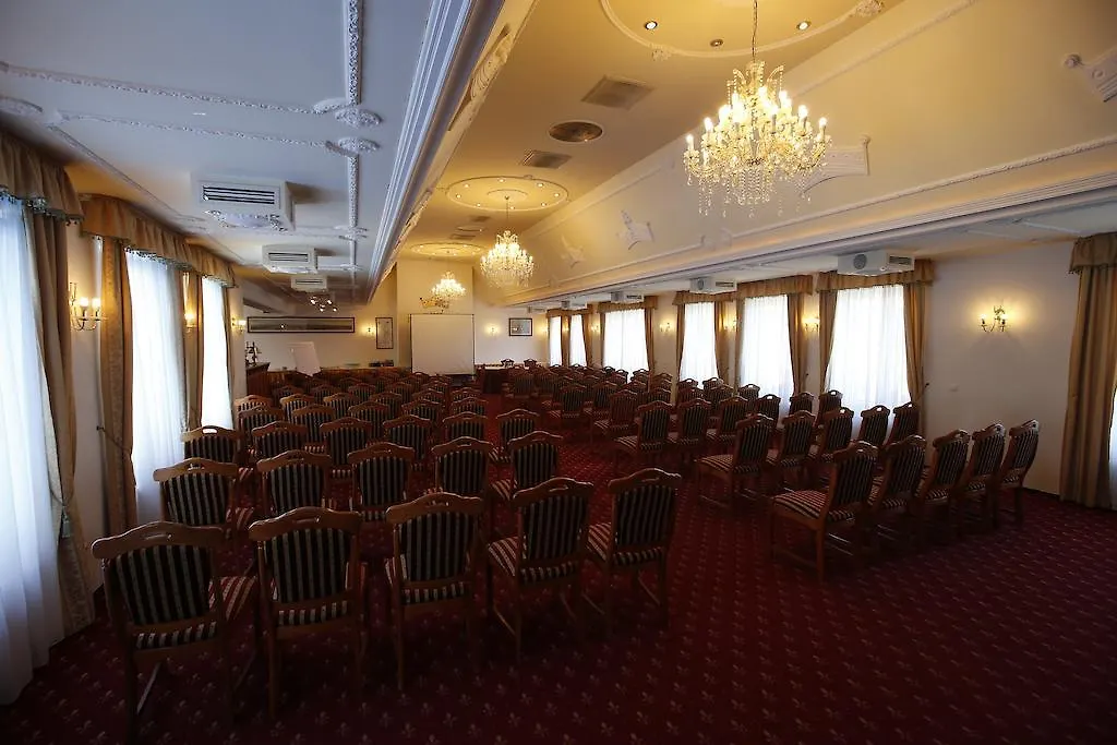 Hotel Korona Wellness, Rendezveny Es Borszalloda Eger