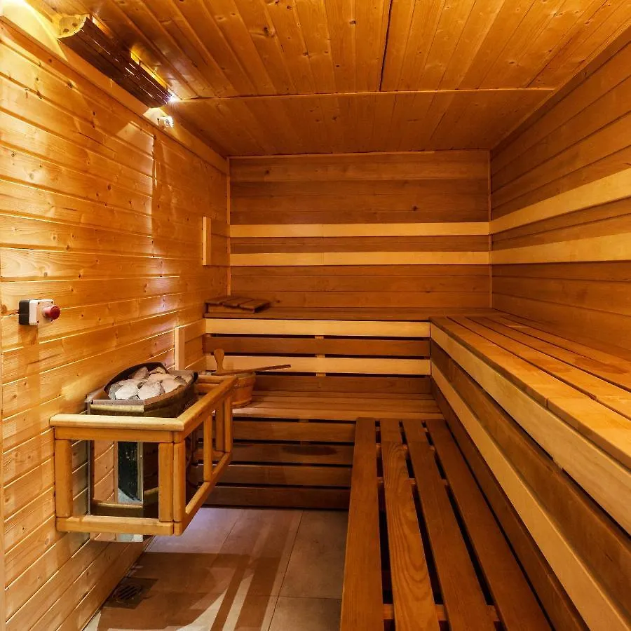 Hotel Korona Wellness, Rendezveny Es Borszalloda Eger Hongarije